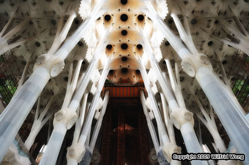 Sagrada Família, Inside
